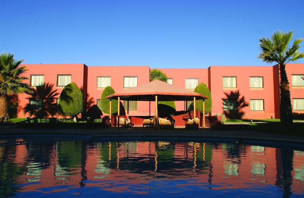 Park Hotel קאלאמה מראה חיצוני תמונה